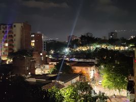 在Medellin, Antioquia出售的4 卧室 屋, Medellin