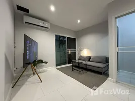 วิลล่า 3 ห้องนอน ให้เช่า ในทำเล ลาดพร้าว, กรุงเทพมหานคร, ลาดพร้าว, ลาดพร้าว, กรุงเทพมหานคร