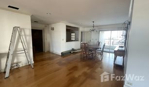 3 Bedrooms Condo for sale in Bang Lamphu Lang, Bangkok Saichol Mansion