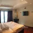2 Bedroom Apartment for rent at Pearl Garden, Si Lom