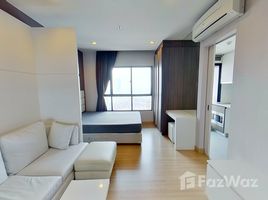 1 Bedroom Condo for rent at Urbano Absolute Sathon-Taksin, Khlong Ton Sai