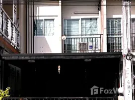 3 Bedroom Townhouse for sale at Baan Tawanthong 3, Nong Khaem, Nong Khaem, Bangkok, Thailand