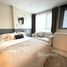 1 Bedroom Condo for sale at XT Huaikhwang, Din Daeng