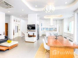 4 Bedrooms Villa for rent in Chalong, Phuket Baan Chalong Residences