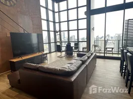 2 спален Пентхаус в аренду в The Lofts Asoke, Khlong Toei Nuea, Щаттхана, Бангкок, Таиланд