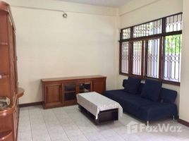 3 Bedrooms Townhouse for rent in Bang Chak, Bangkok 3 Bedroom Townhouse For Rent in Phra Khanong