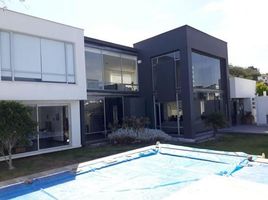 3 Habitaciones Casa en venta en Nayon, Pichincha Chimborozo Custom Built Home: Luxury at its best with Attention to Detail, Cumbayá - Quito, Pichincha