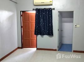 100 спален Здания целиком for sale in MRT Station, Нонтабури, Rat Niyom, Sai Noi, Нонтабури