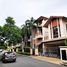 4 спален Дом в аренду в Baan Sansiri Sukhumvit 67, Phra Khanong Nuea, Щаттхана
