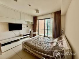Studio Apartment for rent at The Lofts Silom, Si Lom, Bang Rak