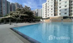 Photos 2 of the Communal Pool at Fortune Condo Town