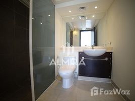 2 спален Вилла на продажу в Arabian Style, Al Reef Villas