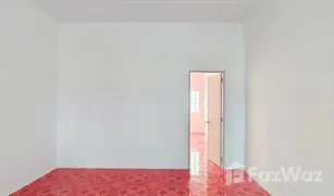 3 Bedrooms Whole Building for sale in Lak Song, Bangkok 