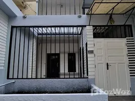 4 chambre Maison de ville for sale in Kasetsart University, Lat Yao, Lat Yao