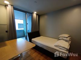 2 Bedrooms Condo for rent in Si Lom, Bangkok Quad Silom