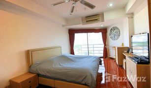 Кондо, 2 спальни на продажу в Nong Prue, Паттая View Talay 2