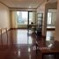 1 Bedroom Apartment for sale at Baan Chaopraya Condo, Khlong San, Khlong San