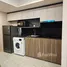 คอนโด 1 ห้องนอน ให้เช่า ในโครงการ ลอยด์ ศูนย์วิจัย - ทองหล่อ, บางกะปิ