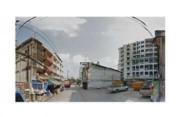 Little Bangkok in Bang Ao, Bangkok