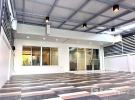 วิลล่า 3 ห้องนอน ให้เช่า ในโครงการ Nakhon Thai Village , ช่องนนทรี, ยานนาวา, กรุงเทพมหานคร