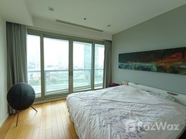 2 Bedroom Apartment for sale at The River by Raimon Land, Khlong Ton Sai