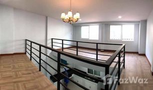 3 Bedrooms Townhouse for sale in Sai Mai, Bangkok 