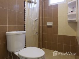 42 спален Гостиница for sale in Dararassamee Hospital, Rim Tai, Rim Tai