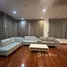 3 Habitación Apartamento en alquiler en Acadamia Grand Tower, Khlong Tan Nuea