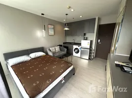 คอนโด สตูดิโอ ให้เช่า ในโครงการ ริทึ่ม อโศก, มักกะสัน