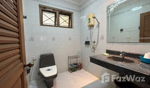 4 Bedrooms House for sale in Bang Mueang, Samut Prakan Mantana Village Srinakarin