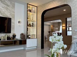 5 Bedroom House for rent at The City Bangna 2, Bang Phli Yai