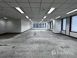 368.12 кв.м. Office for rent at Two Pacific Place, Khlong Toei