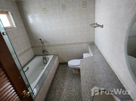 4 спален Дом в аренду в Lakeside Villa 2 , Bang Kaeo