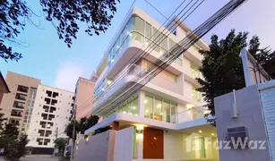 6 Bedrooms House for sale in Bang Chak, Bangkok 