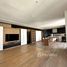 2 спален Кондо в аренду в Saladaeng Residences, Si Lom