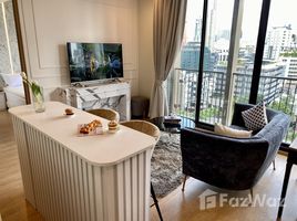 2 спален Кондо в аренду в Noble Around Sukhumvit 33, Khlong Tan Nuea