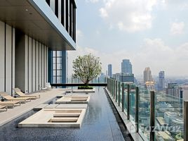 1 спален Кондо в аренду в The Diplomat Sathorn, Si Lom