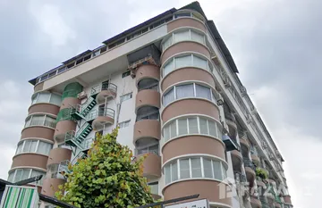 Hillside Condominium 1 in สุเทพ, Чианг Маи