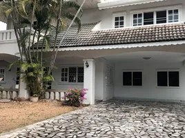 วิลล่า 5 ห้องนอน ให้เช่า ในโครงการ กุลพันธ์ วิลล์ 5, แม่เหียะ, เมืองเชียงใหม่, เชียงใหม่, ไทย