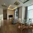 3 спален Кондо в аренду в Trapezo Sukhumvit 16, Khlong Toei