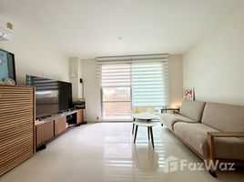 2 Bedroom Condo for sale at The Clover, Khlong Tan Nuea