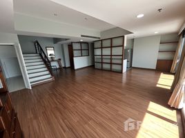 2 Habitación Departamento en venta en Baan Nonzee, Chong Nonsi