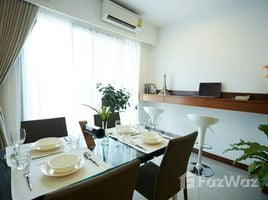 2 Schlafzimmer Appartement zu vermieten im Thavee Yindee Residence, Khlong Tan Nuea