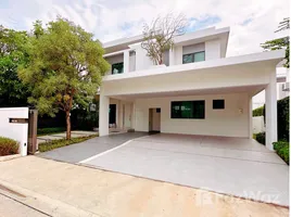 4 Bedroom House for rent at MANTANA Bangna km 15, Bang Chalong, Bang Phli, Samut Prakan, Thailand