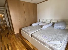 3 спален Квартира в аренду в Baan Suanpetch, Khlong Tan Nuea