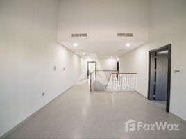 4 спален Таунхаус на продажу в West Phase III, Green Community West