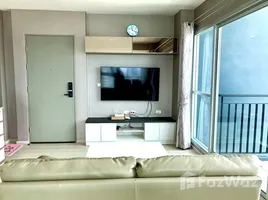 2 Bedroom Condo for sale at Life Ratchadapisek, Huai Khwang