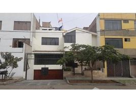 4 Habitación Casa en venta en Clinica Municipal De La Molina, La Molina, La Molina