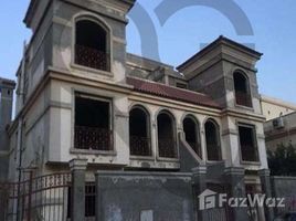5 Bedroom Villa for sale at Zayed 2000, 4th District