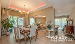 5 Habitaciones Villa en venta en Grand Paradise, Dubái Meadows 8